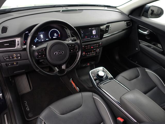 KIA e-Niro ExecutiveLine 64 kWh Aut- Stoelventilatie, JBL Audio, Memory, Stuur/Stoelverwarming, Ada Cruise, Carplay