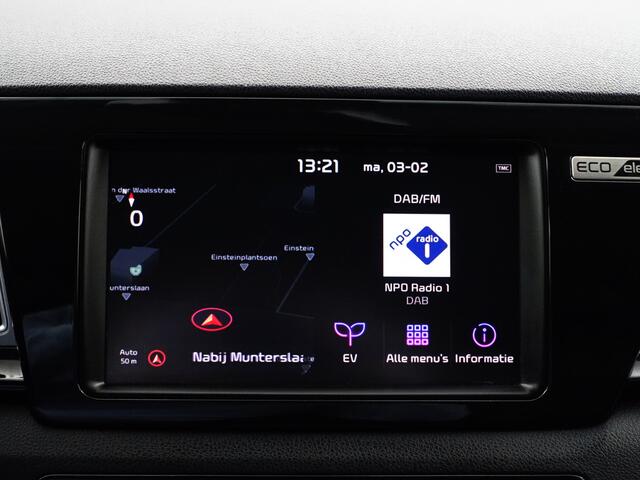 KIA e-Niro ExecutiveLine 64 kWh Aut- Stoelventilatie, JBL Audio, Memory, Stuur/Stoelverwarming, Ada Cruise, Carplay