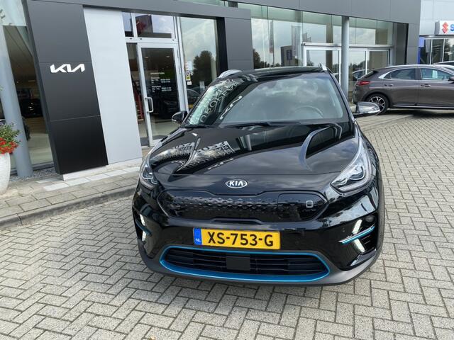 KIA e-Niro ExecutiveLine 64kWh | Leder | Stoel verwarming/ventilatie | Navigatie |