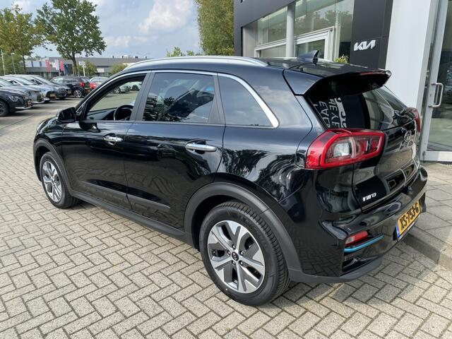 KIA e-Niro ExecutiveLine 64kWh | Leder | Stoel verwarming/ventilatie | Navigatie |