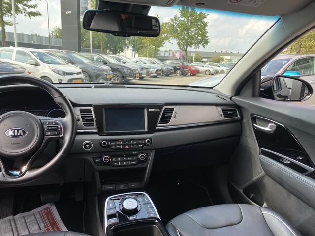 KIA e-Niro ExecutiveLine 64kWh | Leder | Stoel verwarming/ventilatie | Navigatie |