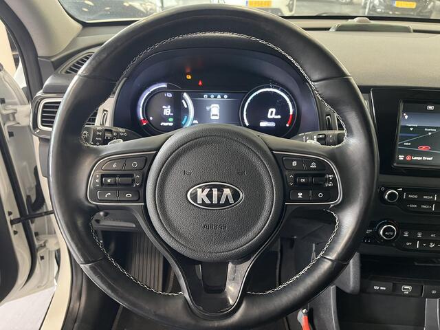 KIA e-Niro ExecutiveLine 64 kWh Elektrisch Verstelbare Bestuurderstoel, Adaptieve Cruisecontrol, JBL geluidsinstallatie, Stoelverkoeling en Verwarming, Carplay en Android Auto