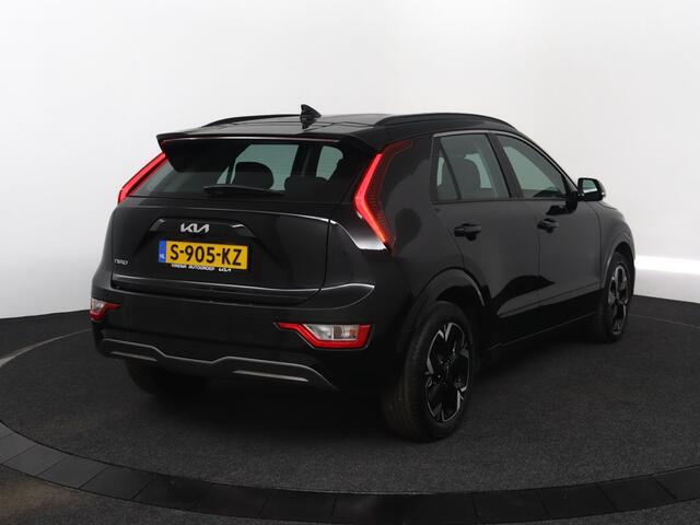 KIA e-Niro EV DynamicLine 64.8 kWh - Stoel-/stuurverwarming - Navigatie - Cruise Control - Climate Control - Keyless Fabrieksgarantie tot 02-2030