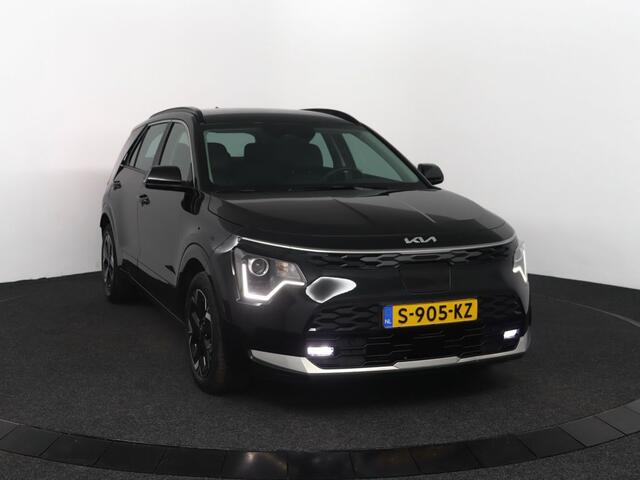 KIA e-Niro EV DynamicLine 64.8 kWh - Stoel-/stuurverwarming - Navigatie - Cruise Control - Climate Control - Keyless Fabrieksgarantie tot 02-2030