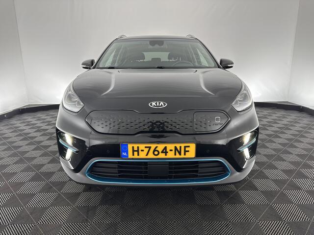 KIA e-Niro ExecutiveLine 64 kWh (INCL-BTW) Aut. *HEATPUMP | FULL-LEATHER | JBL-AUDIO | FULL-LED | NAVI-FULLMAP | DAB | ADAPT.CRUISE | CAMERA | MEMORY-PACK | LANE-ASSIST | KEYLESS | DIGI-COCKPIT | TOWBAR | 17"ALU*