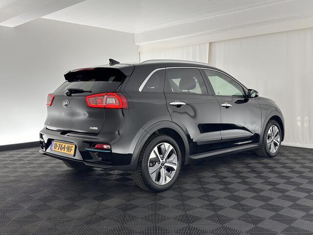 KIA e-Niro ExecutiveLine 64 kWh (INCL-BTW) Aut. *HEATPUMP | FULL-LEATHER | JBL-AUDIO | FULL-LED | NAVI-FULLMAP | DAB | ADAPT.CRUISE | CAMERA | MEMORY-PACK | LANE-ASSIST | KEYLESS | DIGI-COCKPIT | TOWBAR | 17"ALU*