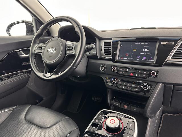 KIA e-Niro ExecutiveLine 64 kWh (INCL-BTW) Aut. *HEATPUMP | FULL-LEATHER | JBL-AUDIO | FULL-LED | NAVI-FULLMAP | DAB | ADAPT.CRUISE | CAMERA | MEMORY-PACK | LANE-ASSIST | KEYLESS | DIGI-COCKPIT | TOWBAR | 17"ALU*