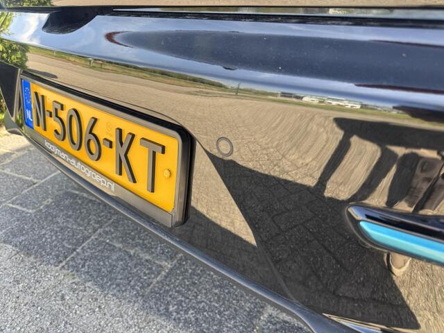 KIA e-Niro ExecutiveLine 64 kWh | Afeembare Trekhaak | Eerste Eigenaar | Dealeronderhouden | Schuif/Kanteldak | Enz...