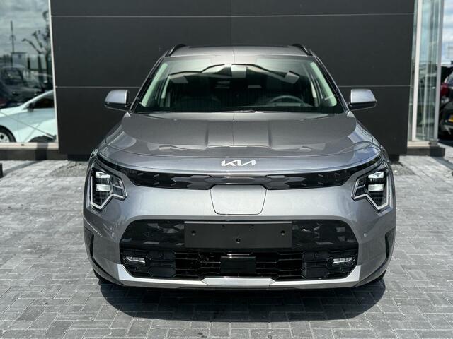 KIA e-Niro EV DynamicPlusLine 64.8 kWh Lease vanaf ¤639,01 p/m! | Schuif/kantel dak | Head-up display | Camera | Stoel verwarming