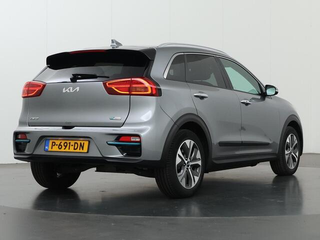 KIA e-Niro ExecutiveLine 64 kWh | JBL | Dodehoekdetectie | Stoel/Stuurwielverwarming | Elektrisch verstelb. bestuurdersstoel met geheugen | Stoelventilatie