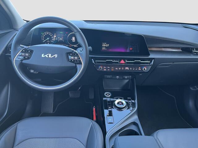 KIA e-Niro EV DynamicLine 64.8 kWh Automaat | Navi | Camera | Cruise | LMV | H-Leder |