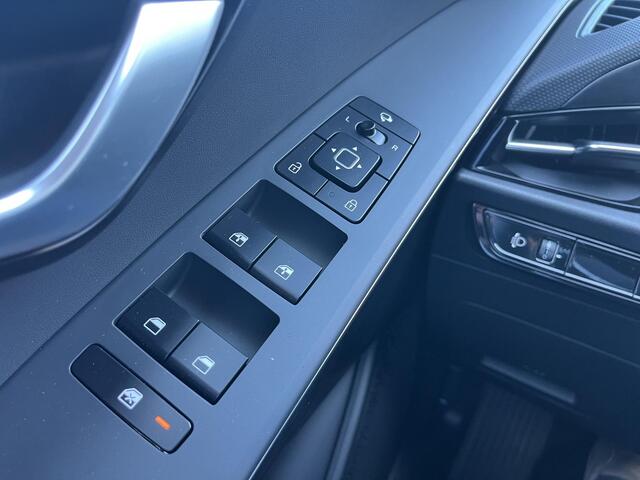 KIA e-Niro EV DynamicLine 64.8 kWh Automaat | Navi | Camera | Cruise | LMV | H-Leder |