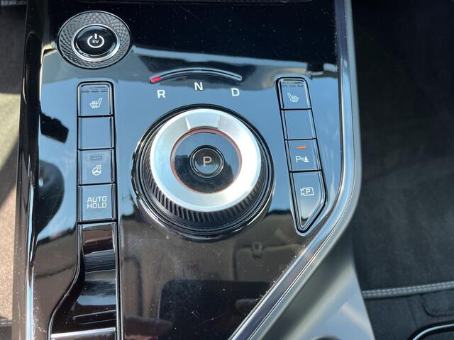 KIA e-Niro EV Edition Advanced 64.8 kWh Automaat | Stoel & Stuurverwarming | Navi | Camera | Cruise | Sensoren |