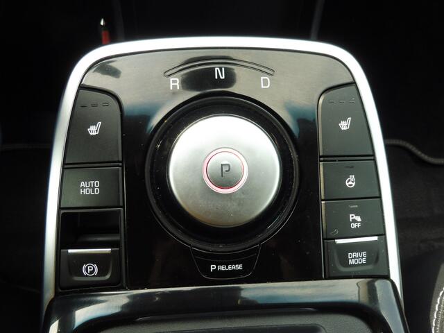 KIA e-Niro Dynamic Line 64 kWh 3 FASE Warmtepomp | Camera | Stof/leer | Apple carplay | 1e eig | NL auto