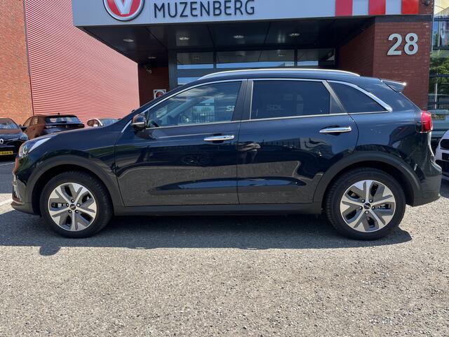 KIA e-Niro ExecutiveLine 64 kWh 15000km!!! // FULL LED // ADAPT. CRUISE // HALF LEDER // NAVI+CARPLAY //