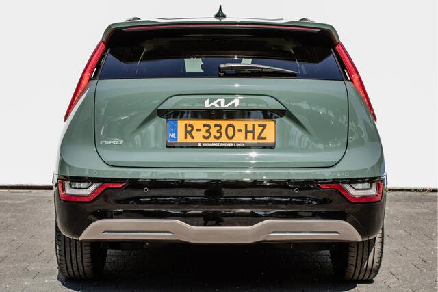 KIA e-Niro EV DynamicPlusLine 64.8 kWh Schuifdak/ Leer/ Stuur+stoelverwarming/ Camera/ Adapt. cruise/ Harman-Kardon/ Full led