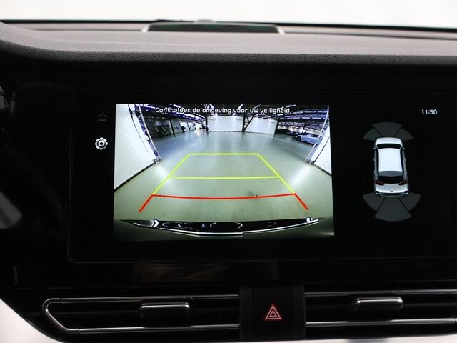 KIA e-Niro DynamicPlusLine 64 kWh | SOH 99% | Panoramadak | Stoel/Stuurwielverwarming | Adaptieve Cruise Control | Keyless Go | LED Koplampen |