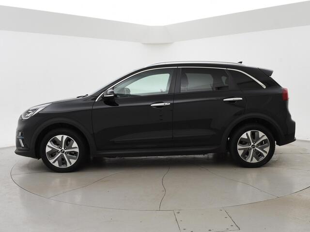 KIA e-Niro EXECUTIVELINE 64 KWH + JBL | ADAPTIVE CRUISE | STOELVENTILATIE | LEDER | CARPLAY | CAMERA
