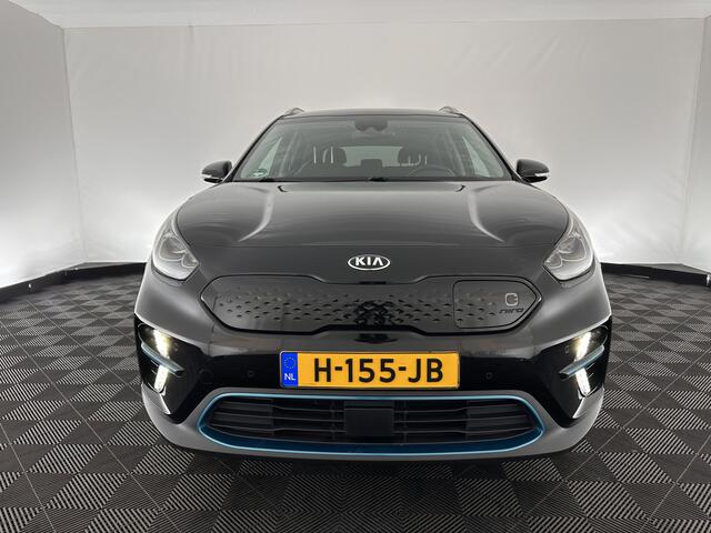 KIA e-Niro ExecutiveLine 64 kWh (INCL-BTW) Aut. *FULL-LEATHER | JBL-AUDIO | FULL-LED | NAVI-FULLMAP | DAB | ADAPT.CRUISE | CAMERA | MEMORY-PACK | LANE-ASSIST | KEYLESS | DIGI-COCKPIT | 17"ALU*