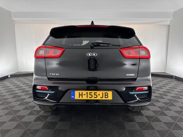 KIA e-Niro ExecutiveLine 64 kWh (INCL-BTW) Aut. *FULL-LEATHER | JBL-AUDIO | FULL-LED | NAVI-FULLMAP | DAB | ADAPT.CRUISE | CAMERA | MEMORY-PACK | LANE-ASSIST | KEYLESS | DIGI-COCKPIT | 17"ALU*