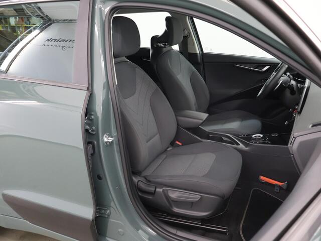 KIA e-Niro EV ComfortLine 64.8 kWh | Navigatie | Parkeercamera | Climate Control | Keyless Go |
