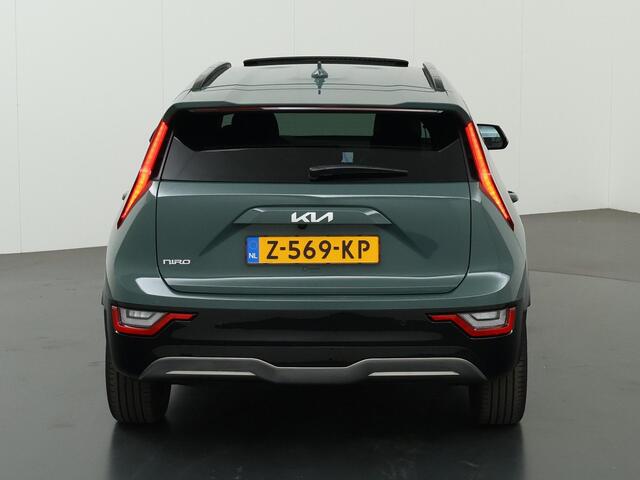 KIA e-Niro EV ExecutiveLine 64.8 kWh | Panoramadak | Harman/kardon audio | Stoelventilatie | Remote smart Parking | Elektrisch verstelb. bestuurdersstoel met geheugen |