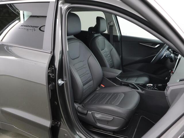 KIA e-Niro EV Edition Advanced 64.8 kWh | Navigatie| Parkeercamera | Stoelverwarming | Keyless Go |