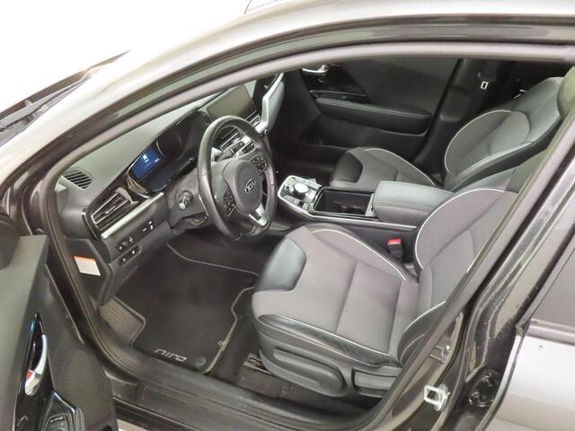 KIA e-Niro Aut. Dynamic Plus | Panorama | 1/2 Leder | Panorama | Navi