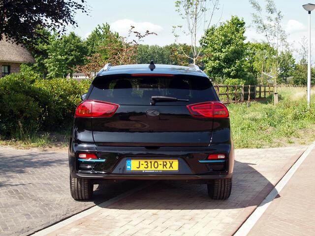 KIA e-Niro ExecutiveLine 64 kWh | Facelift | Camera | Apple Carplay | Cruise Control | JBL | Leer |