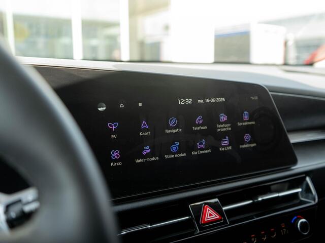 KIA e-Niro EV Edition Advanced 64.8 kWh | Navigatie | Stoel en stuurverwaming | SOH 100% |
