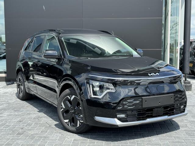 KIA e-Niro EV Plus 64.8 kWh Lease vanaf ¤599,- p/m! | VOORRAAD ACTIE! | Head-up display | Schuif/kantel dak | Stoelverwarming