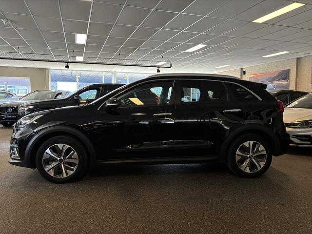 KIA e-Niro ExecutiveLine 64 kWh / Full Leer met klima / DAB+ / Apple Carplay / Navigatie / JBL sound / BLIS / Stuurverwarming / Camera - FULL -