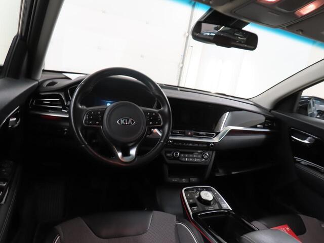 KIA e-Niro DYNAMICLINE 64KWH 3 FASE LADEN/ACARPLAY/HLEER/NAV/FABRIEKSGARANTIE