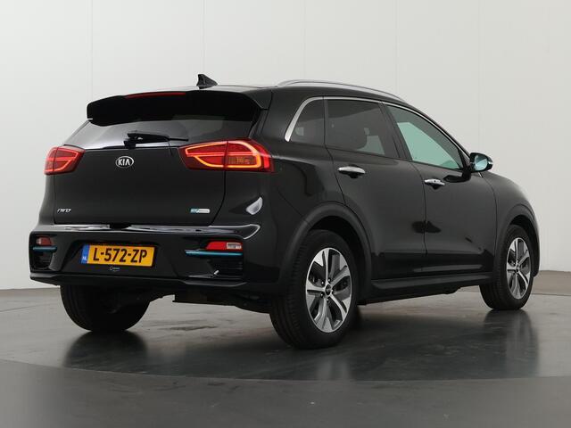KIA e-Niro ExecutiveLine 64 kWh | Navigatie | Parkeercamera | Stoelverwarming/verkoeling | Keyless Go |