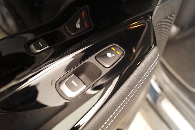 KIA e-Niro ExecutiveLine 64kWh -LEER-NAVI-ECC-CAM-