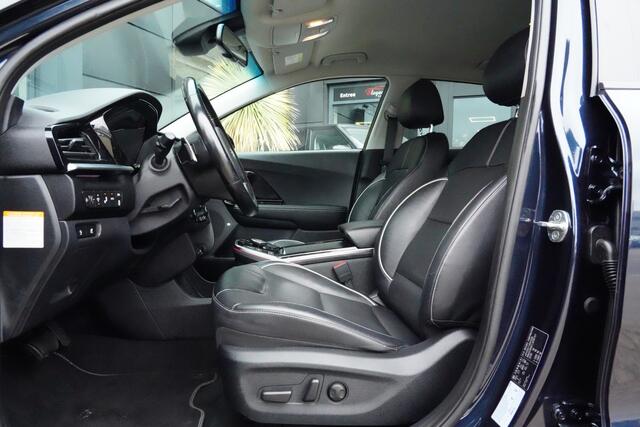 KIA e-Niro ExecutiveLine 64 kWh 204pk Stoelverwarming/JBL/Camera