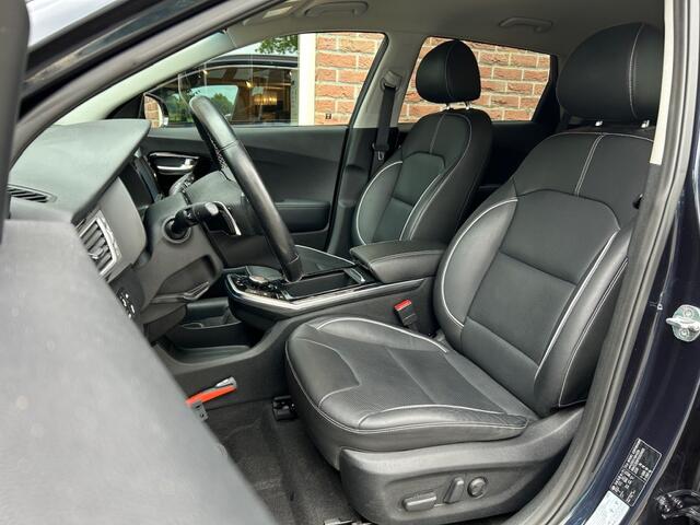 KIA e-Niro ExecutiveLine 64 kWh RIJKLAAR / STOELVERW. + VERKOEL. / CAMERA /