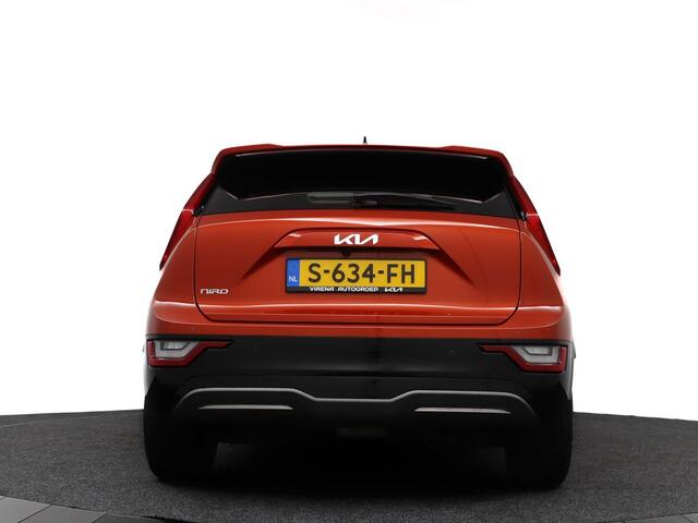 KIA e-Niro EV ExecutiveLine 64.8 kWh - SOH 98,1% - Stoelverwarming-/ventilatie - Memory Seats - Schuif-/kanteldak - Navigatie - Airco - Fabrieksgarantie tot 01-2030
