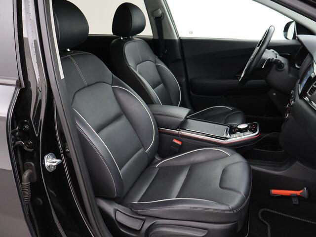 KIA e-Niro EXECUTIVELINE 64 kWh + STOELVENTILATIE | JBL | APPLE CARPLAY | LEDER | STUURVERWARMING