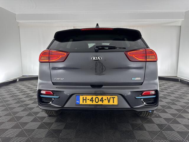 KIA e-Niro ExecutiveLine 64 kWh [ 3-Fase ] (INCL-BTW) Aut. *LUXURY-LEATHER | JBL-AUDIO | FULL-LED | NAVI-FULLMAP | DAB | ADAPT.CRUISE | CAMERA | MEMORY-PACK | LANE-ASSIST | CCS-FASTLOADER | KEYLESS | DIGI-COCKPIT | 17"ALU*
