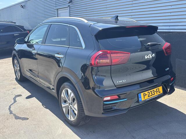 KIA e-Niro DynamicLine 64 kWh Navigatie, Nieuw geleverd en dealeronderhouden, 1e eign. Climate control, Adaptieve cruise control