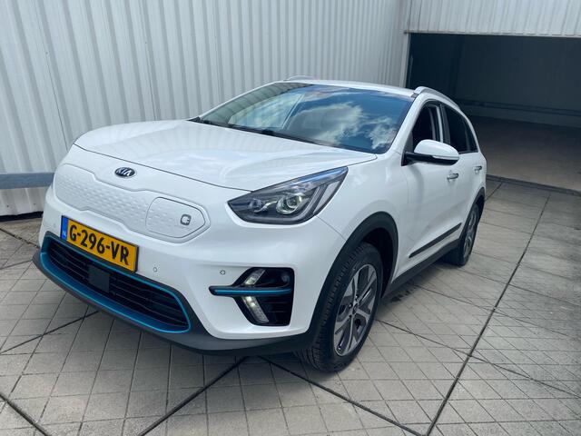 KIA e-Niro ExecutiveLine 64 kWh | Leder | Navigatie | Stoelverwarming | Info Bas: 0492-588982