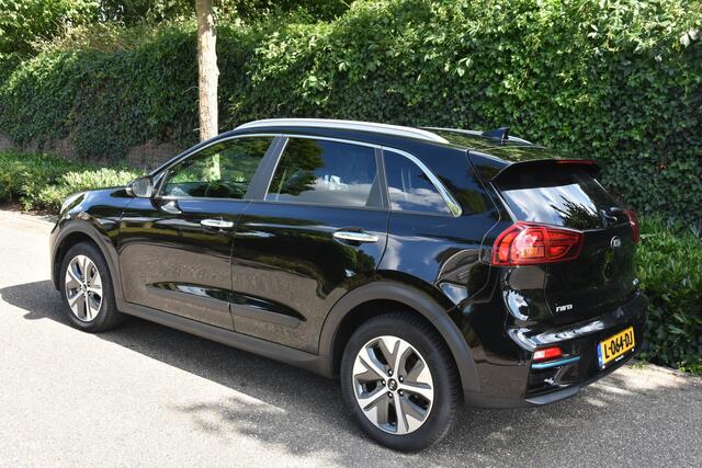 KIA e-Niro DynamicPlusLine 64 kWh | 204PK | CARPLAY | CAMERA | SCHUIFDAK
