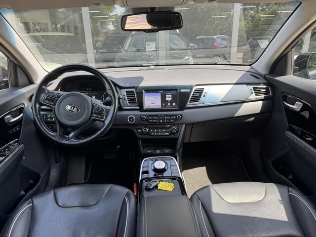 KIA e-Niro ExecutiveLine 64 kWh *Camera*ECC*Leder*
