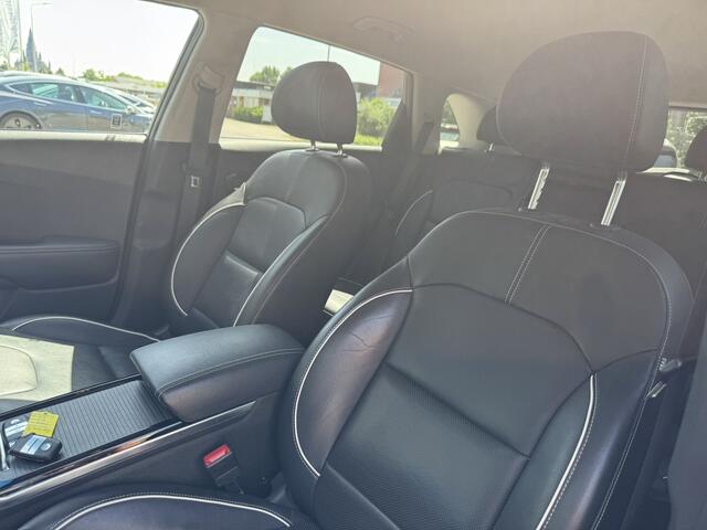 KIA e-Niro ExecutiveLine 64 kWh *Camera*ECC*Leder*