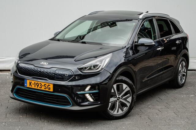 KIA e-Niro DynamicPlusLine 64 kWh Schuifdak/ Stoelverwarming/ Camera/ Carplay/ Navigatie/ Full led