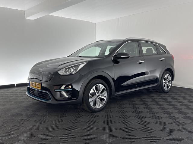 KIA e-Niro DynamicLine 64 kWh [ 3-Fase ] (INCL.BTW) Aut. *LEATHER-MICROFIBRE | NAVI-FULLMAP | AMBIENT-LIGHT | DAB+ | ADAPTIVE-CRUISE | CAMERA | COMFORT-SEATS | KEYLESS | DIGI-COCKPIT | SHIFT-PADDLES | HEATED-SEATS | CARPLAY | LANE-