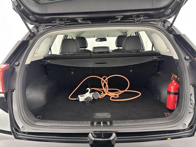KIA e-Niro DynamicLine 64 kWh [ 3-Fase ] (INCL.BTW) Aut. *LEATHER-MICROFIBRE | NAVI-FULLMAP | AMBIENT-LIGHT | DAB+ | ADAPTIVE-CRUISE | CAMERA | COMFORT-SEATS | KEYLESS | DIGI-COCKPIT | SHIFT-PADDLES | HEATED-SEATS | CARPLAY | LANE-