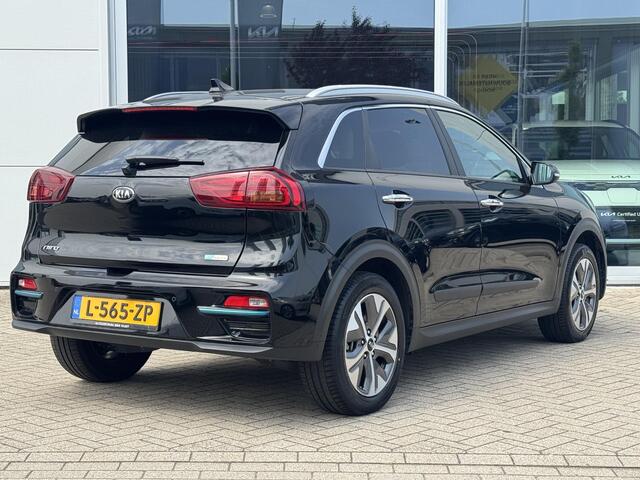 KIA e-Niro ExecutiveLine 64 kWh | Schuifdak | JBL Audio | Leder | Stoelventilatie