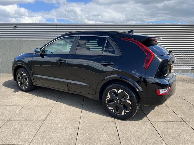 KIA e-Niro EV Edition Advanced 64.8 kWh 204 PK AUTOMAAT NAVIGATIE | LED. VERSTELBARE STOELEN | LEDER